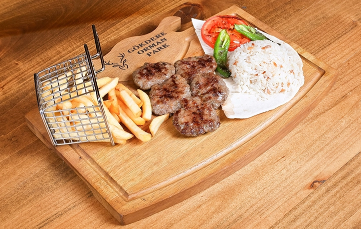 RİVA KÖFTE